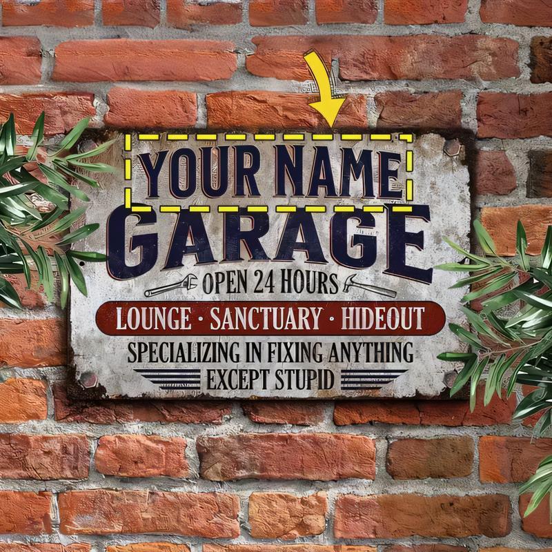 Workshop Tools With Name - Personaliseerbaar metalen garagebord met uw naam